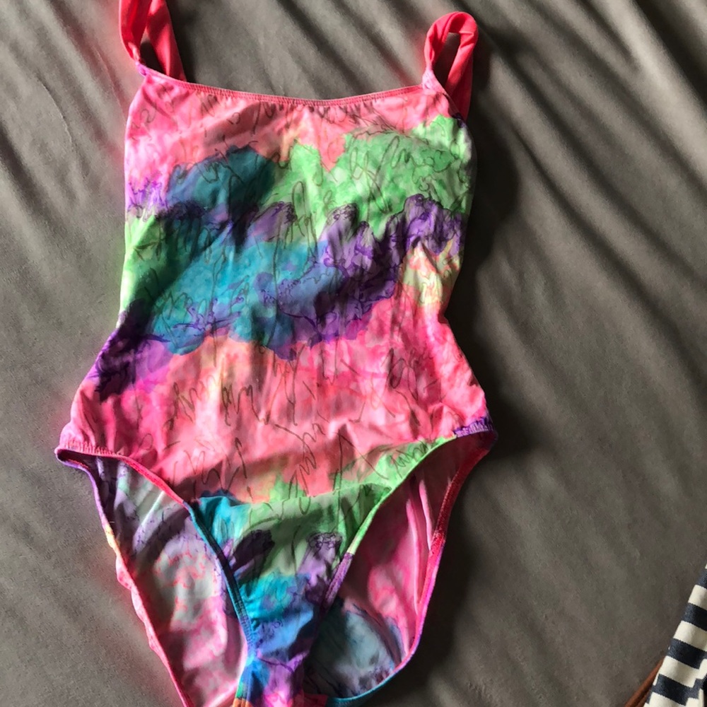 Bright cross back one piece swimsuit 💖💚💙🧡💛